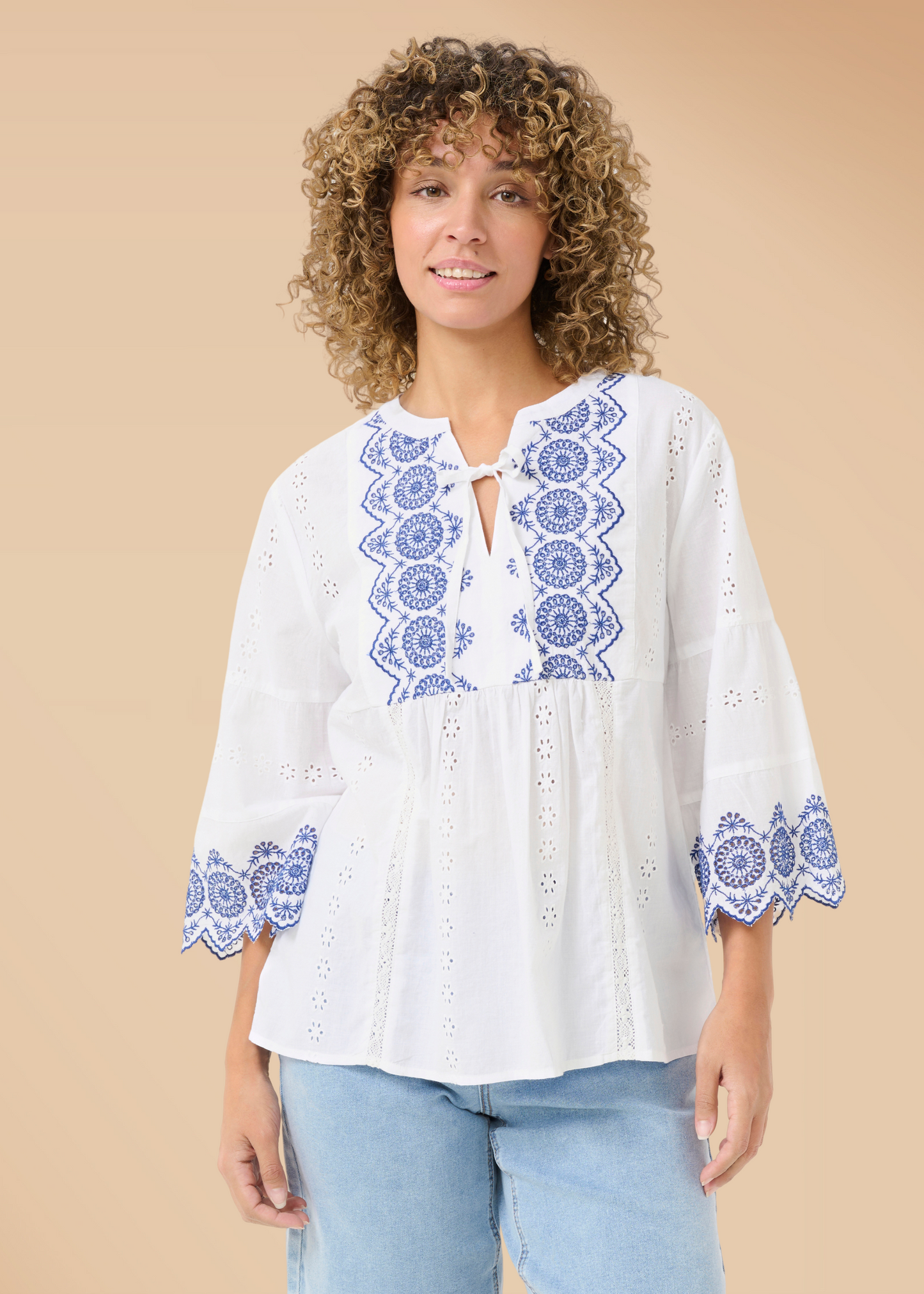 Blouse col V Manches Détails Broderie